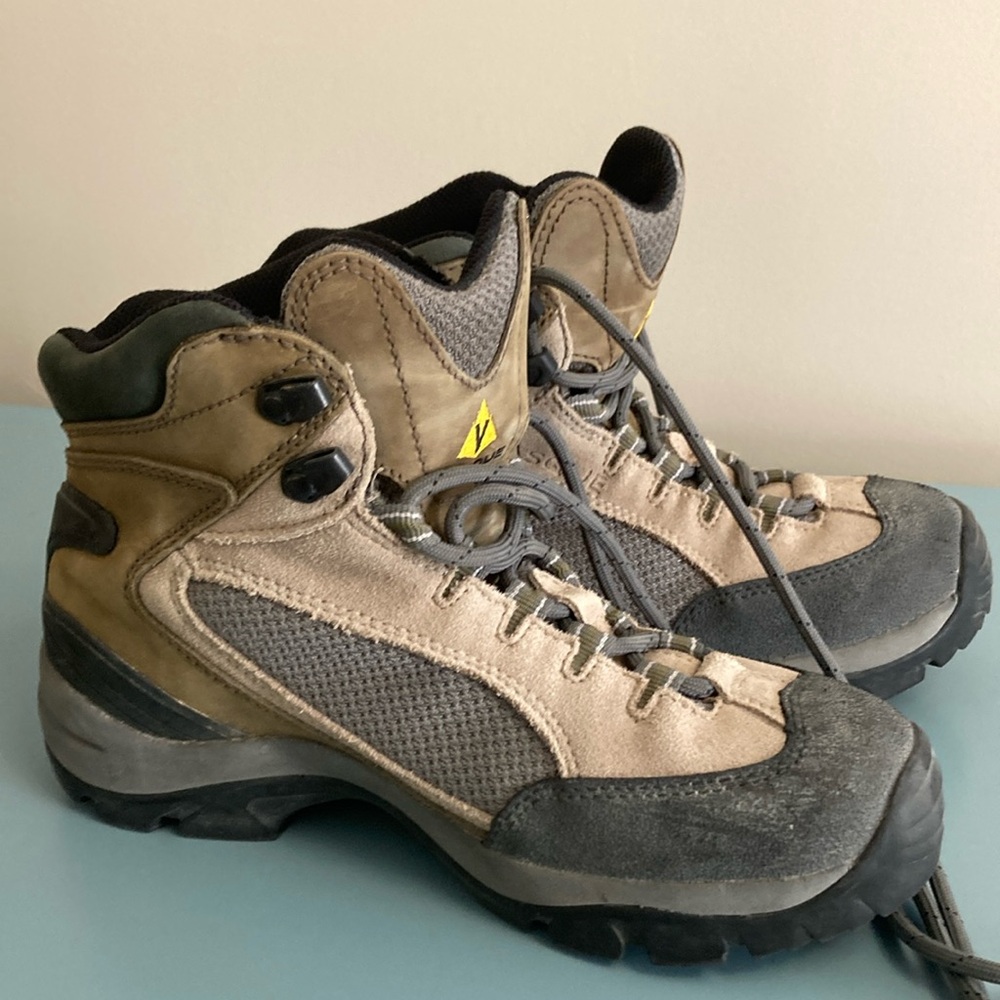 Vasque hiking boots